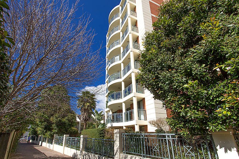 Photo - 710/28 West Street, North Sydney NSW 2060 - Image 12