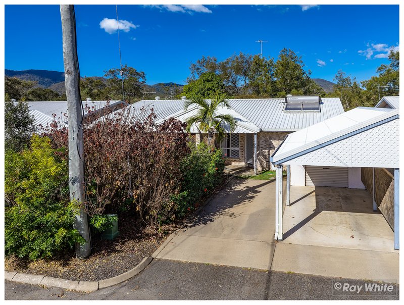 Photo - 7/102A Bawden Street, Berserker QLD 4701 - Image 1