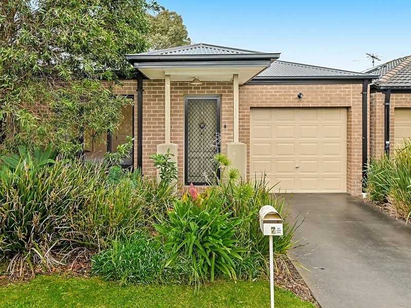 Photo - 7/103 Army Road, Pakenham VIC 3810 - Image 1