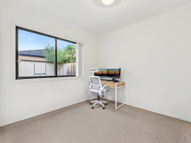 Photo - 7/103 Army Road, Pakenham VIC 3810 - Image 8