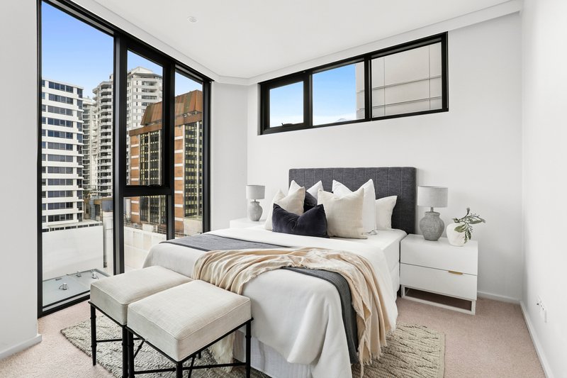 Photo - 710/3 Gray Street, Bondi Junction NSW 2022 - Image 5