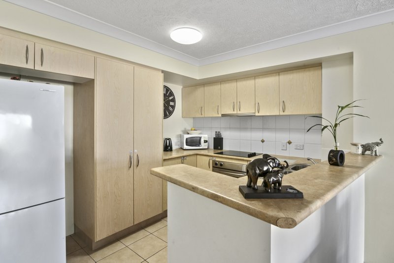 Photo - 7/1040 Gold Coast Highway, Palm Beach QLD 4221 - Image 3