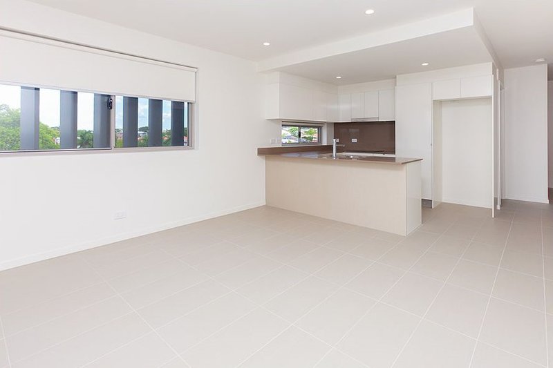 Photo - 7/1049 Wynnum Road, Cannon Hill QLD 4170 - Image 3