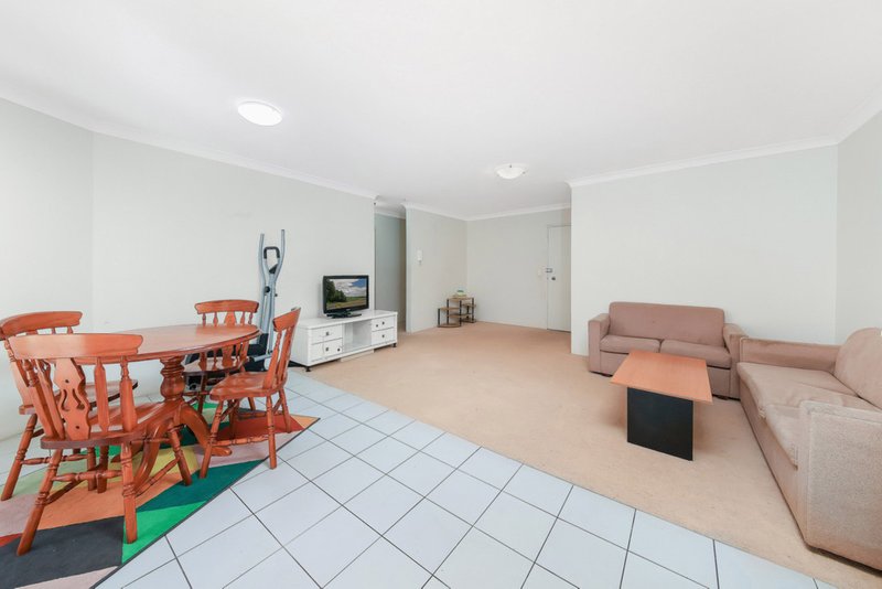 Photo - 7/105 Meredith Street, Bankstown NSW 2200 - Image 2