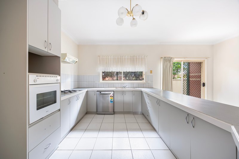 Photo - 7/106 Whitehorse Road, Mount Clear VIC 3350 - Image 2