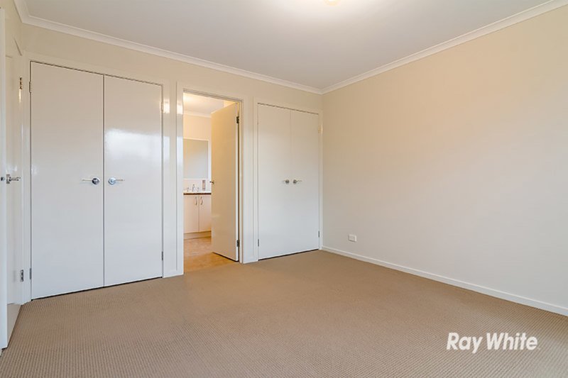 Photo - 7/107-109 Breens Road, Cranbourne West VIC 3977 - Image 7