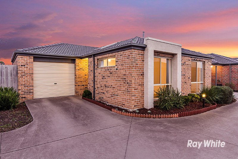 Photo - 7/107-109 Breens Road, Cranbourne West VIC 3977 - Image 10