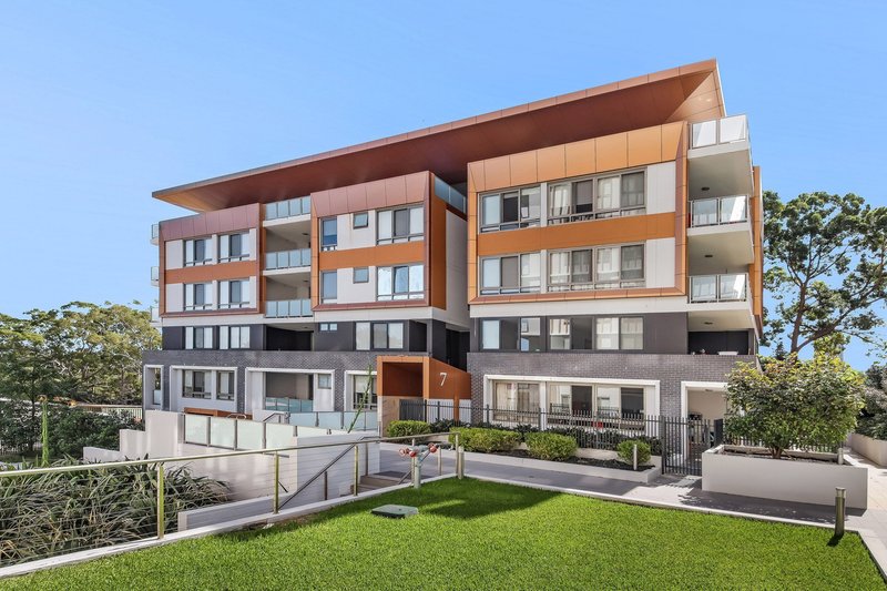 Photo - 7107/1A Morton Street, Parramatta NSW 2150 - Image 1