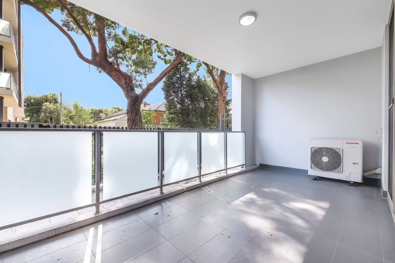 Photo - 7107/1A Morton Street, Parramatta NSW 2150 - Image 6