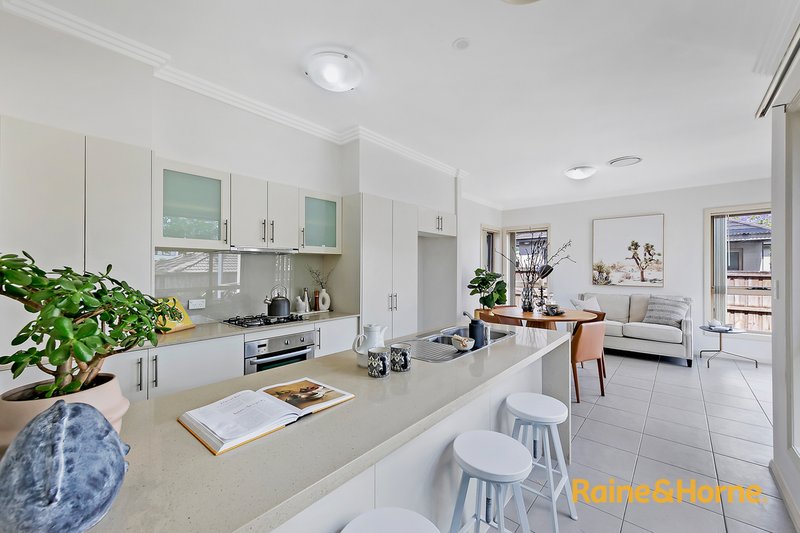 Photo - 7/11-13 Clanalpine Street, Eastwood NSW 2122 - Image 5