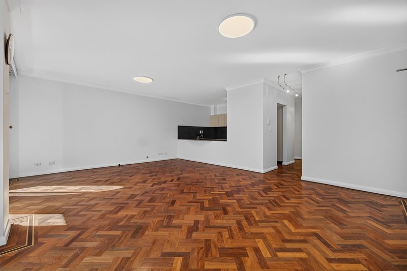 Photo - 7/11-15 Young Street, Paddington NSW 2021 - Image 2