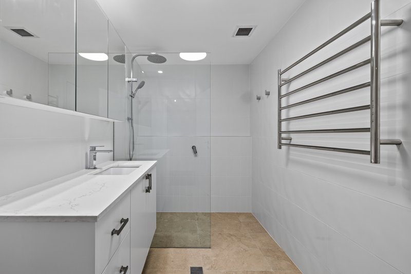 Photo - 7/11-15 Young Street, Paddington NSW 2021 - Image 9