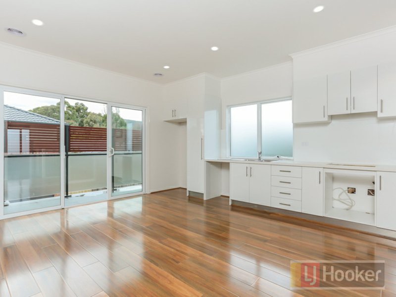 Photo - 7/11 Allandale Road, Boronia VIC 3155 - Image 2