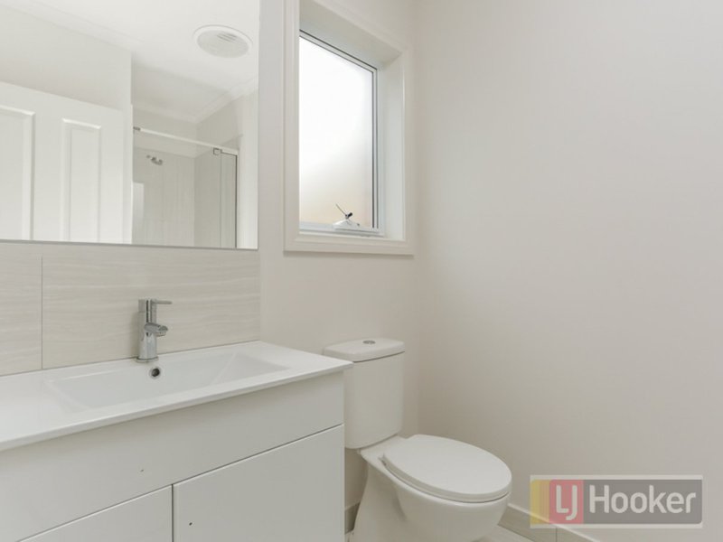 Photo - 7/11 Allandale Road, Boronia VIC 3155 - Image 4