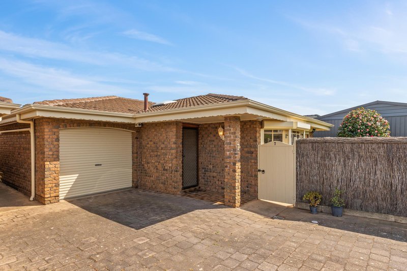 Photo - 7/11 Cook Crescent, Warradale SA 5046 - Image 1