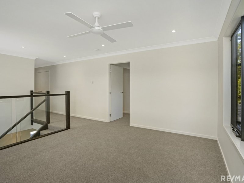 Photo - 7/11 Egerton Street, Southport QLD 4215 - Image 5