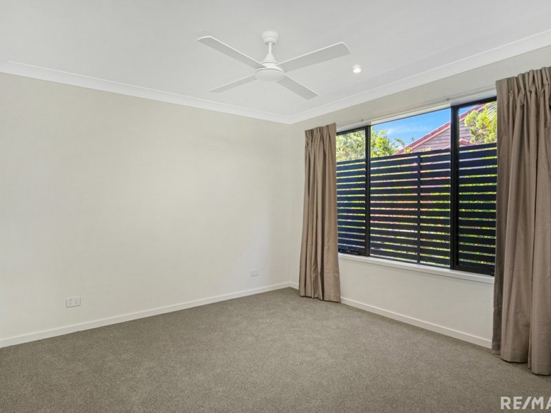 Photo - 7/11 Egerton Street, Southport QLD 4215 - Image 8