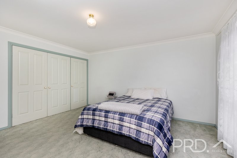 Photo - 7/11 Fitzroy Street, Tumut NSW 2720 - Image 7