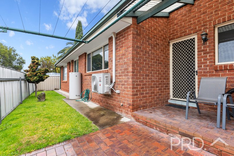 Photo - 7/11 Fitzroy Street, Tumut NSW 2720 - Image 13