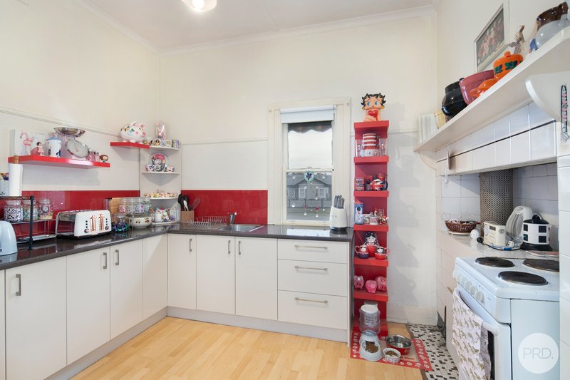 Photo - 711 Gregory Street, Soldiers Hill VIC 3350 - Image 3