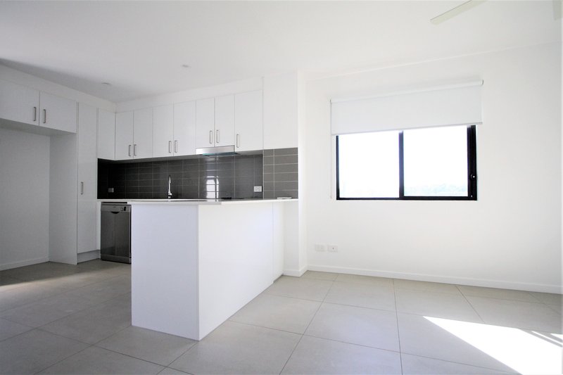 Photo - 7/11 Lagonda Street, Annerley QLD 4103 - Image 4