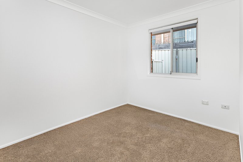 Photo - 7/11 Owen Street, Bulli NSW 2516 - Image 6