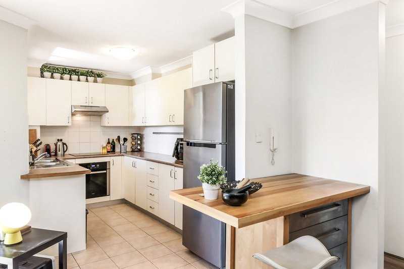 Photo - 7/11 Webb Street, Riverwood NSW 2210 - Image 3