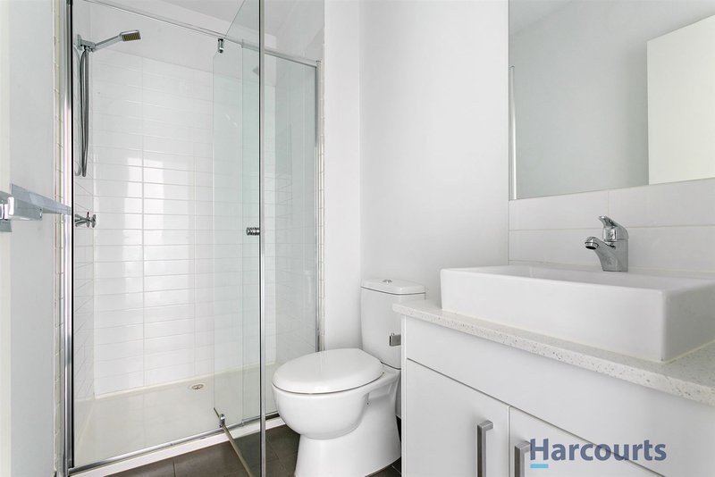 Photo - 7/11 Winifred Street, Essendon VIC 3040 - Image 4