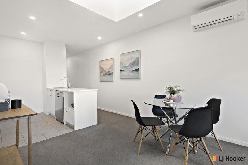 Photo - 71/109 Canberra Avenue, Griffith ACT 2603 - Image 6