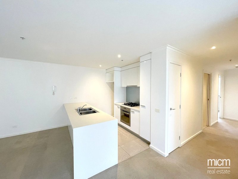 Photo - 711/58 Jeffcott Street, West Melbourne VIC 3003 - Image 3