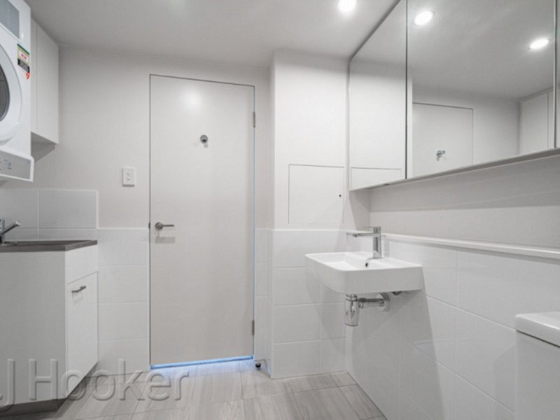 Photo - 711/659 Murray Street, West Perth WA 6005 - Image 5