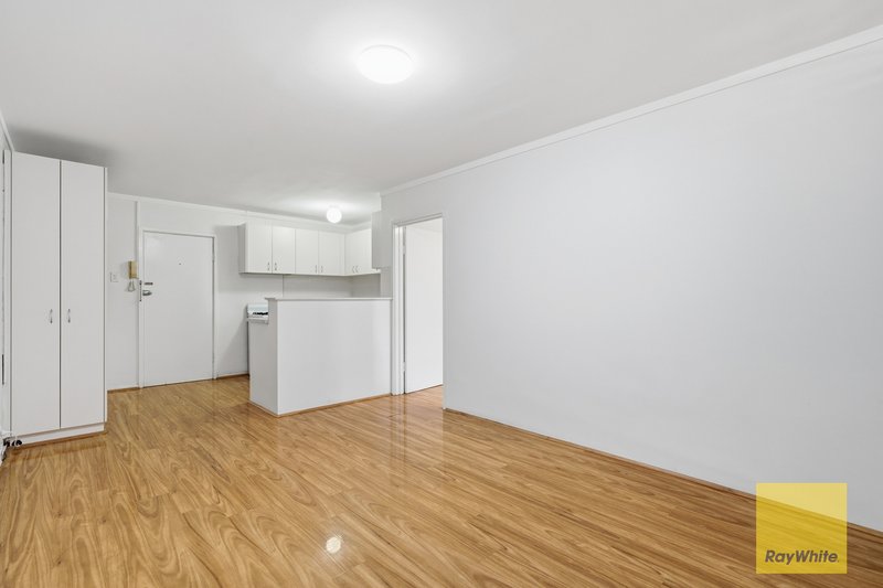Photo - 711/69 King George Street, Victoria Park WA 6100 - Image 3