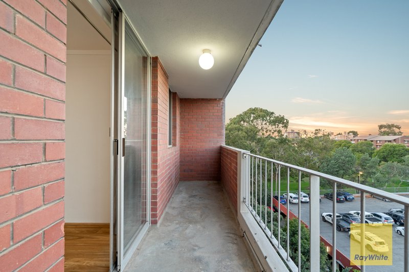 Photo - 711/69 King George Street, Victoria Park WA 6100 - Image 17