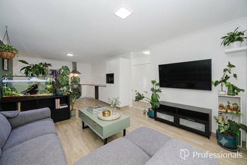 Photo - 7/117 Mansfield Avenue, Butler WA 6036 - Image 3