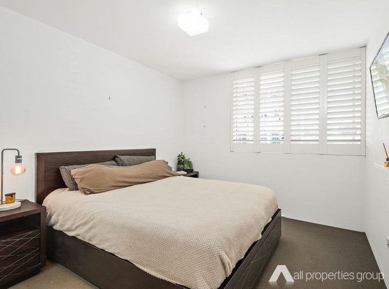 Photo - 711/82 Alfred Street, Fortitude Valley QLD 4006 - Image 4