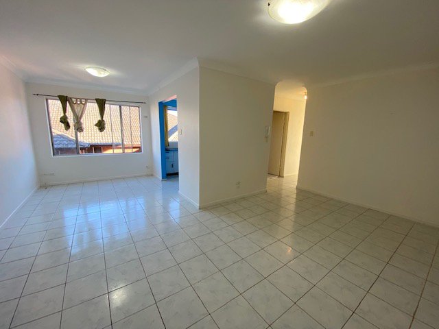 Photo - 7/12 Drummond Street, Warwick Farm NSW 2170 - Image 4