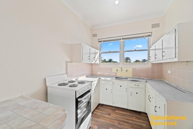 Photo - 7/12 Fourth Avenue, Campsie NSW 2194 - Image 4