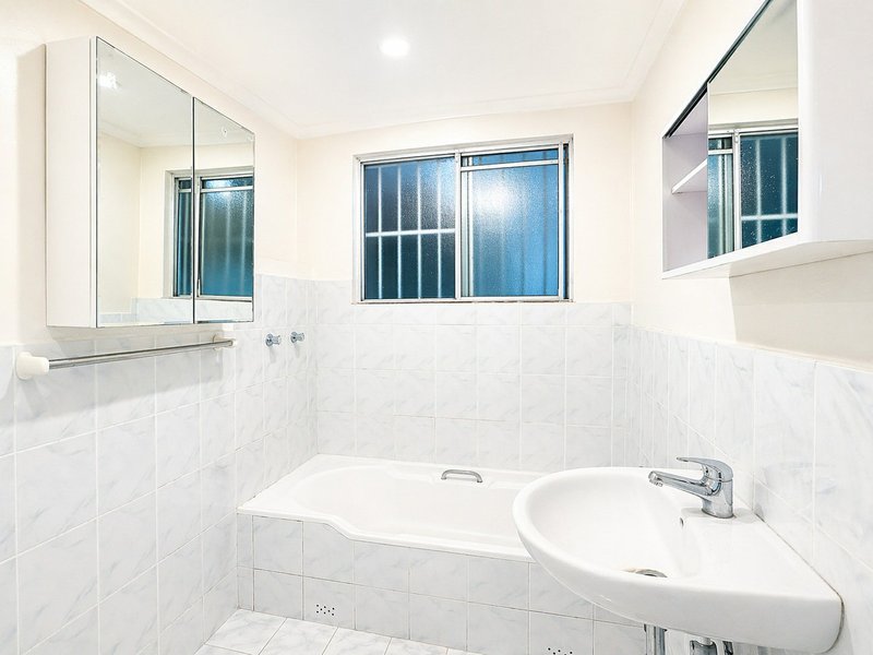 Photo - 7/12 Hill Street, Cabramatta NSW 2166 - Image 5