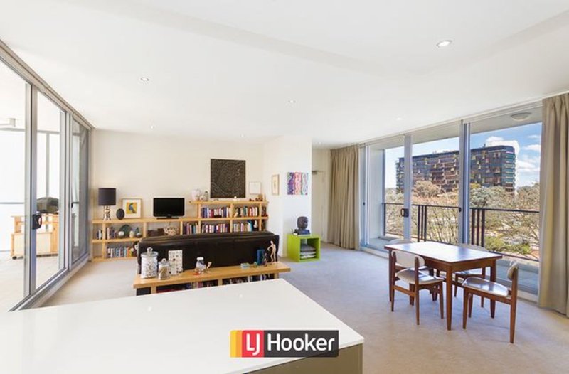 Photo - 7/12 Marcus Clarke Street, City ACT 2601 - Image 6