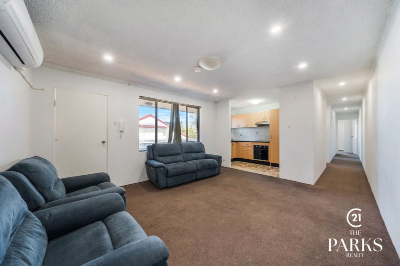 Photo - 7/12 Wrentmore Street, Fairfield NSW 2165 - Image 4