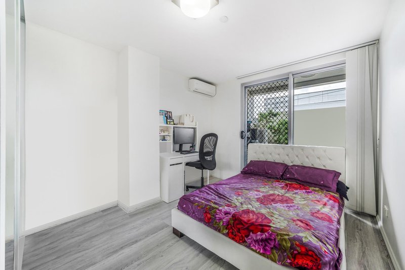 Photo - 7/120 James Ruse Drive, Rosehill NSW 2142 - Image 7