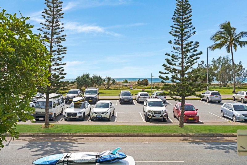 Photo - 7/120 Marine Parade, Coolangatta QLD 4225 - Image 3