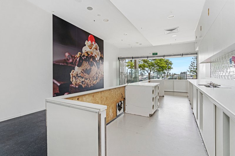 Photo - 7/120 Marine Parade, Coolangatta QLD 4225 - Image 8