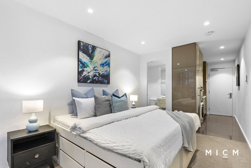 Photo - 712/1 Balston Street, Southbank VIC 3006 - Image 4