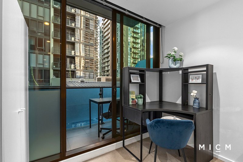Photo - 712/1 Balston Street, Southbank VIC 3006 - Image 5