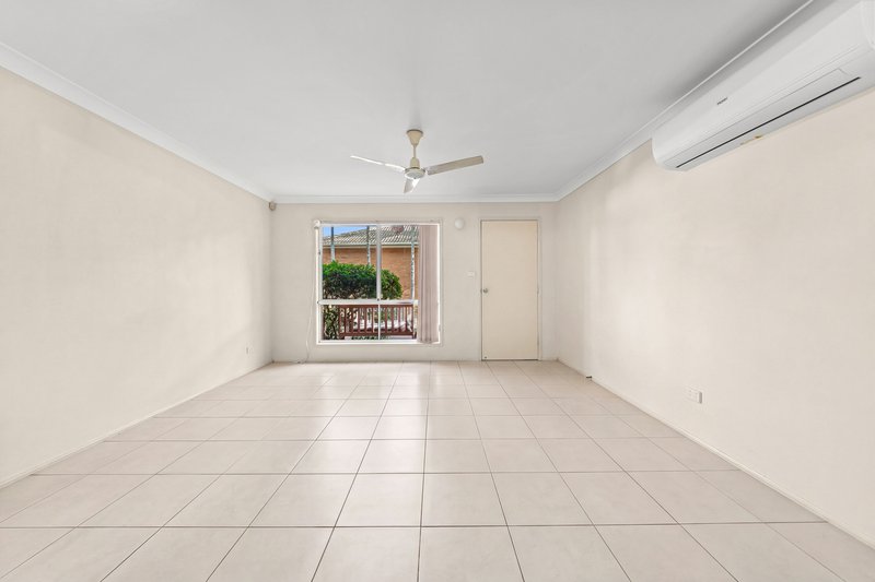 Photo - 7/122 Johnson Road, Hillcrest QLD 4118 - Image 4