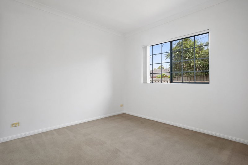 Photo - 7/126-128 John Street, Merrylands NSW 2160 - Image 5