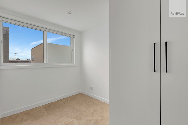 Photo - 7/126 Albion Street, Brunswick VIC 3056 - Image 8