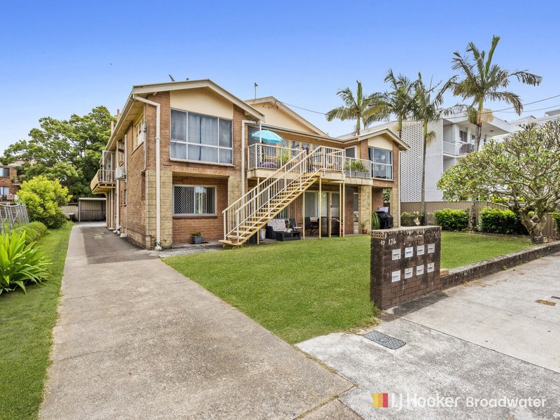 Photo - 7/126 Marine Parade, Southport QLD 4215 - Image 2