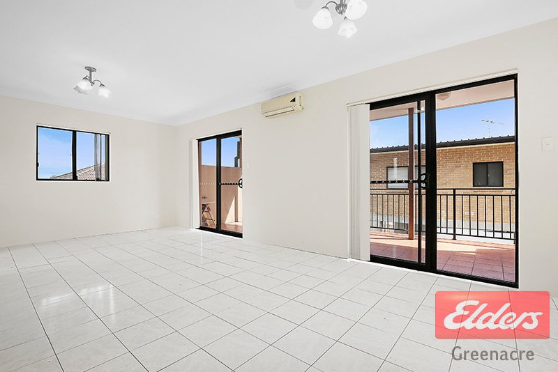 Photo - 7/126 Waterloo Road, Greenacre NSW 2190 - Image 2